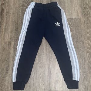 Adidas boy joggers pants US S